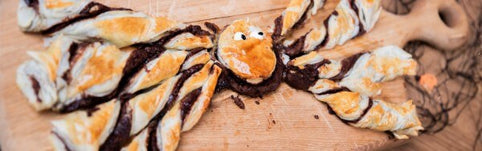 Blätterteig-Spinne für Halloween