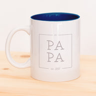 Papa est - Lalelove Tasse Dunkelblau Tasse lalelove