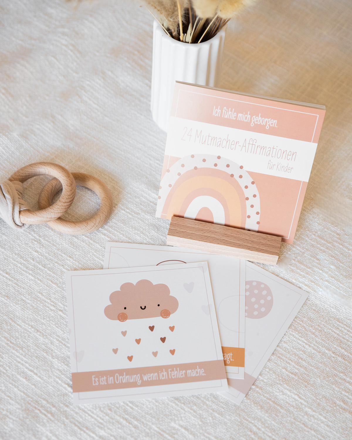 Affirmationskarten für Kinder - Karten im Holzaufsteller Karten im Holzaufsteller Lieblingsmensch®