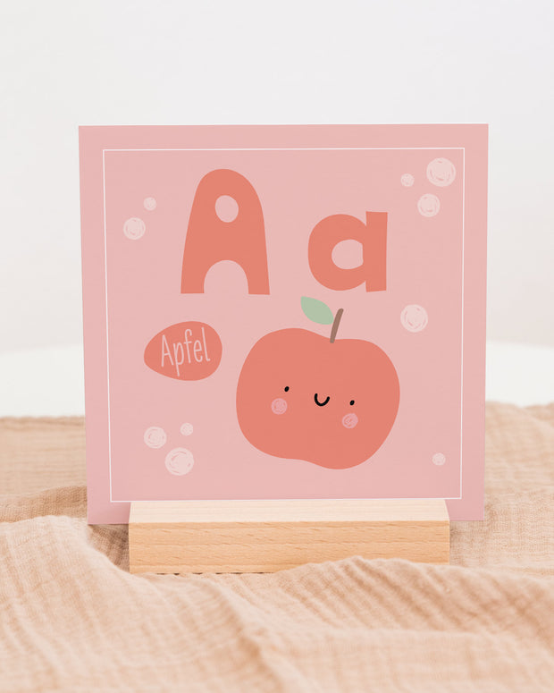 Alphabet - Buchstabenkarten im Holzaufsteller