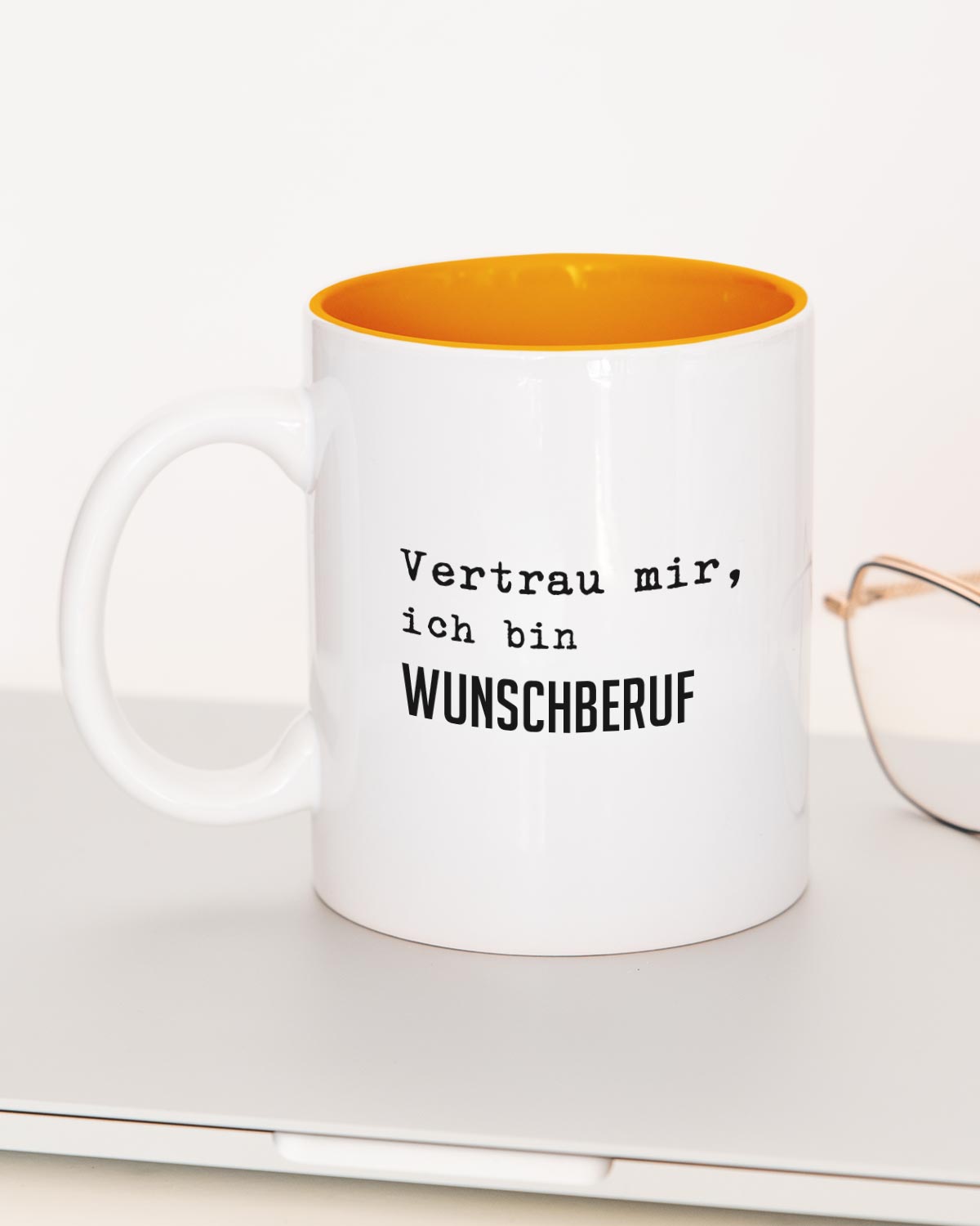 Vertrau mir (+Wunschberuf) - Tasse Orange Tasse Lieblingskollegen®