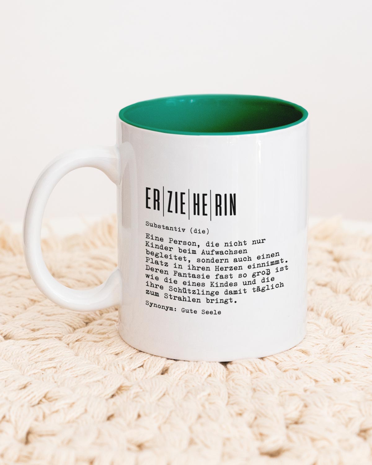 Definition Erzieherin - Tasse Dunkelgrün Tasse Lieblingskollegen®