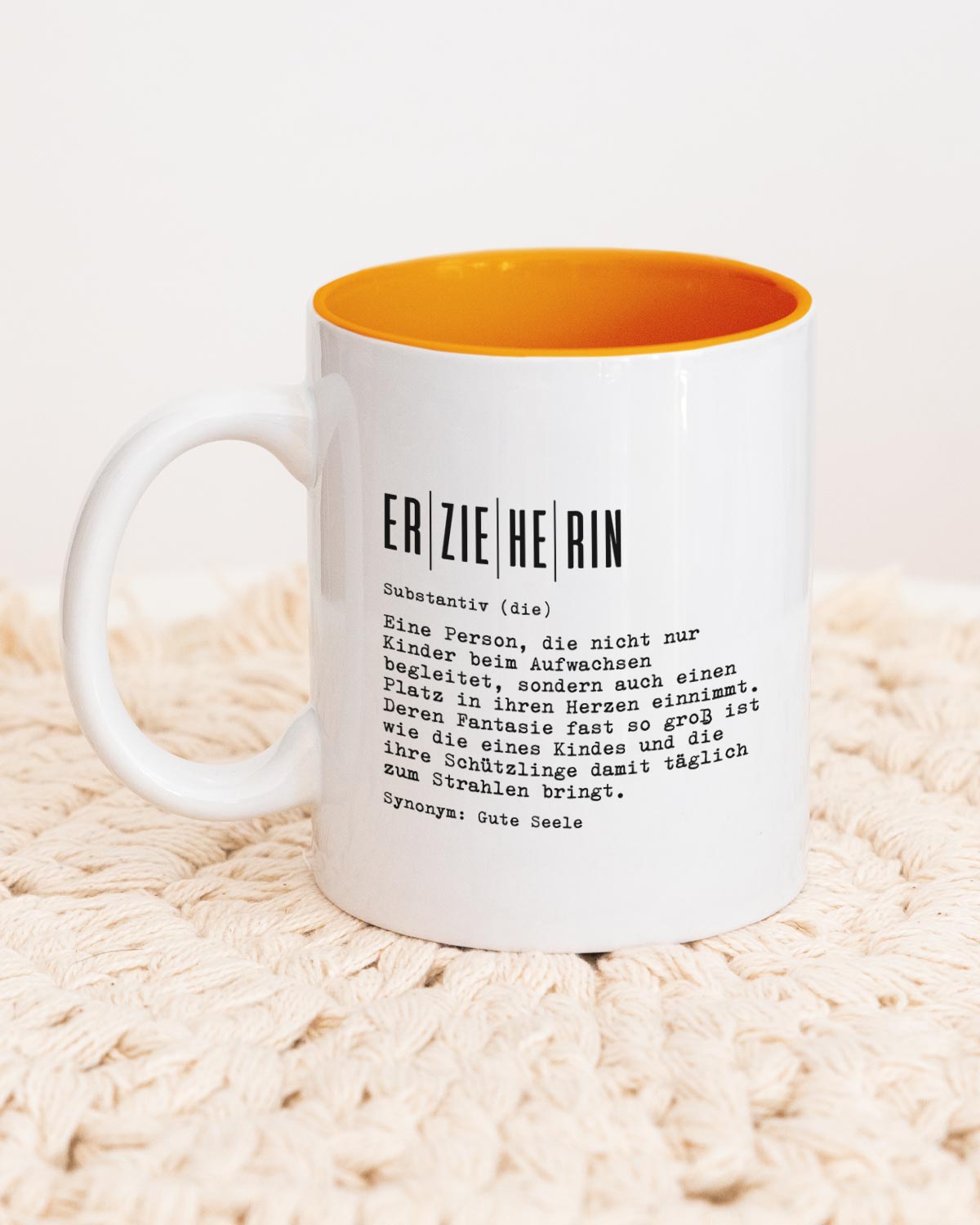 Definition Erzieherin - Tasse Orange Tasse Lieblingskollegen®