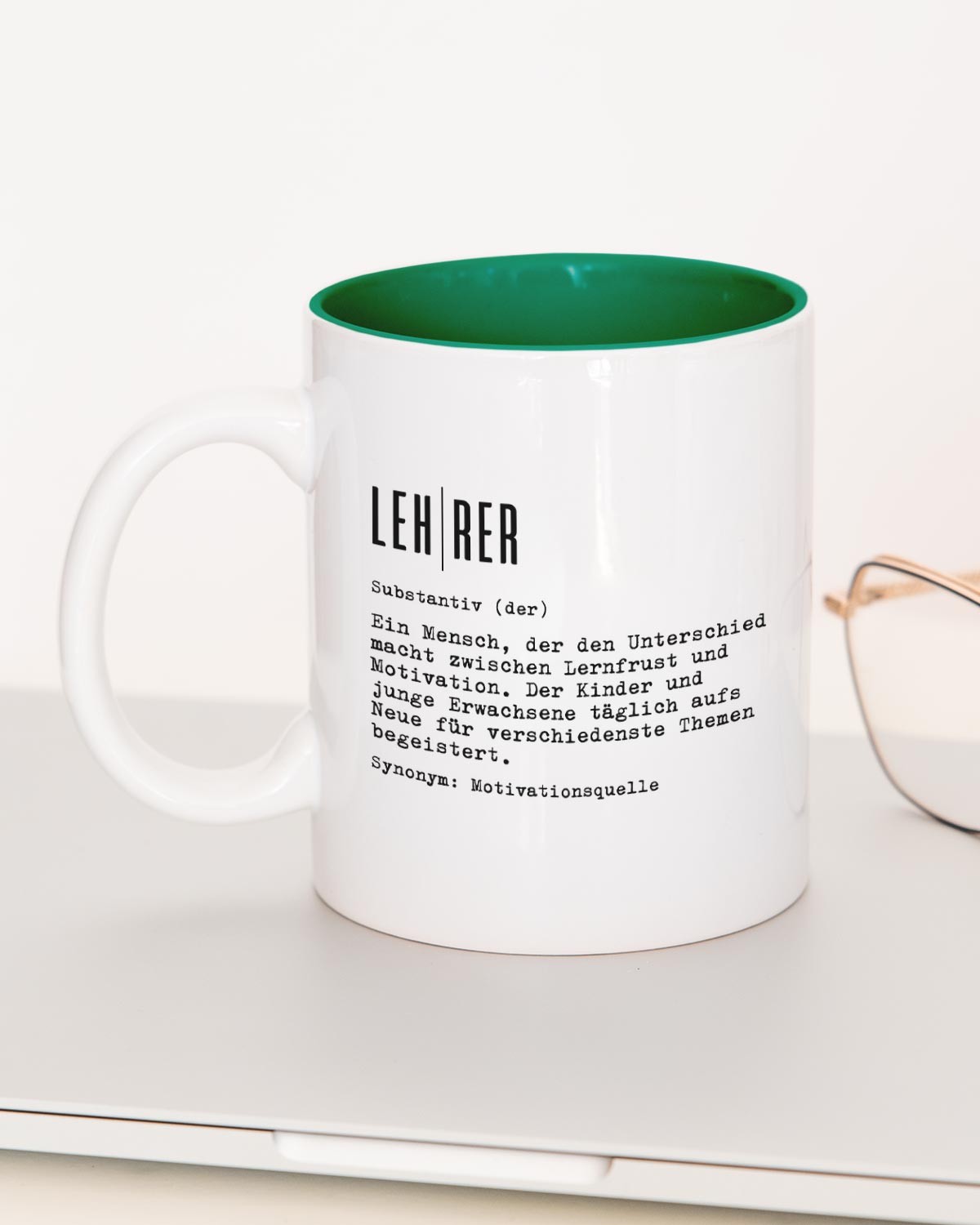 Definition Lehrer/in - Tasse Lehrer Dunkelgrün Tasse Lieblingskollegen®