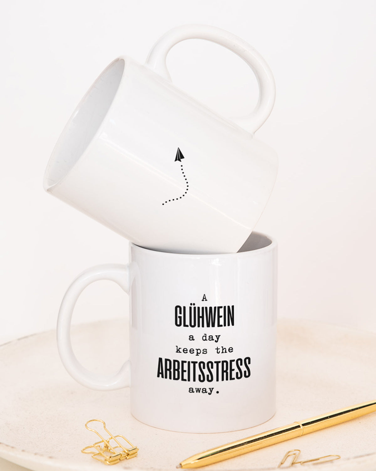 A Glühwein a day - Tasse Tasse Lieblingskollegen®