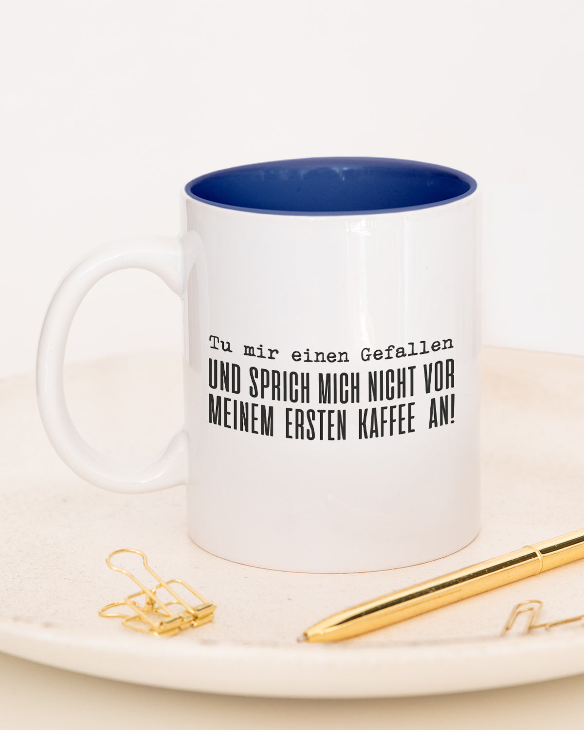 Vor meinem ersten Kaffee - Tasse Dunkelblau Tasse Lieblingskollegen®