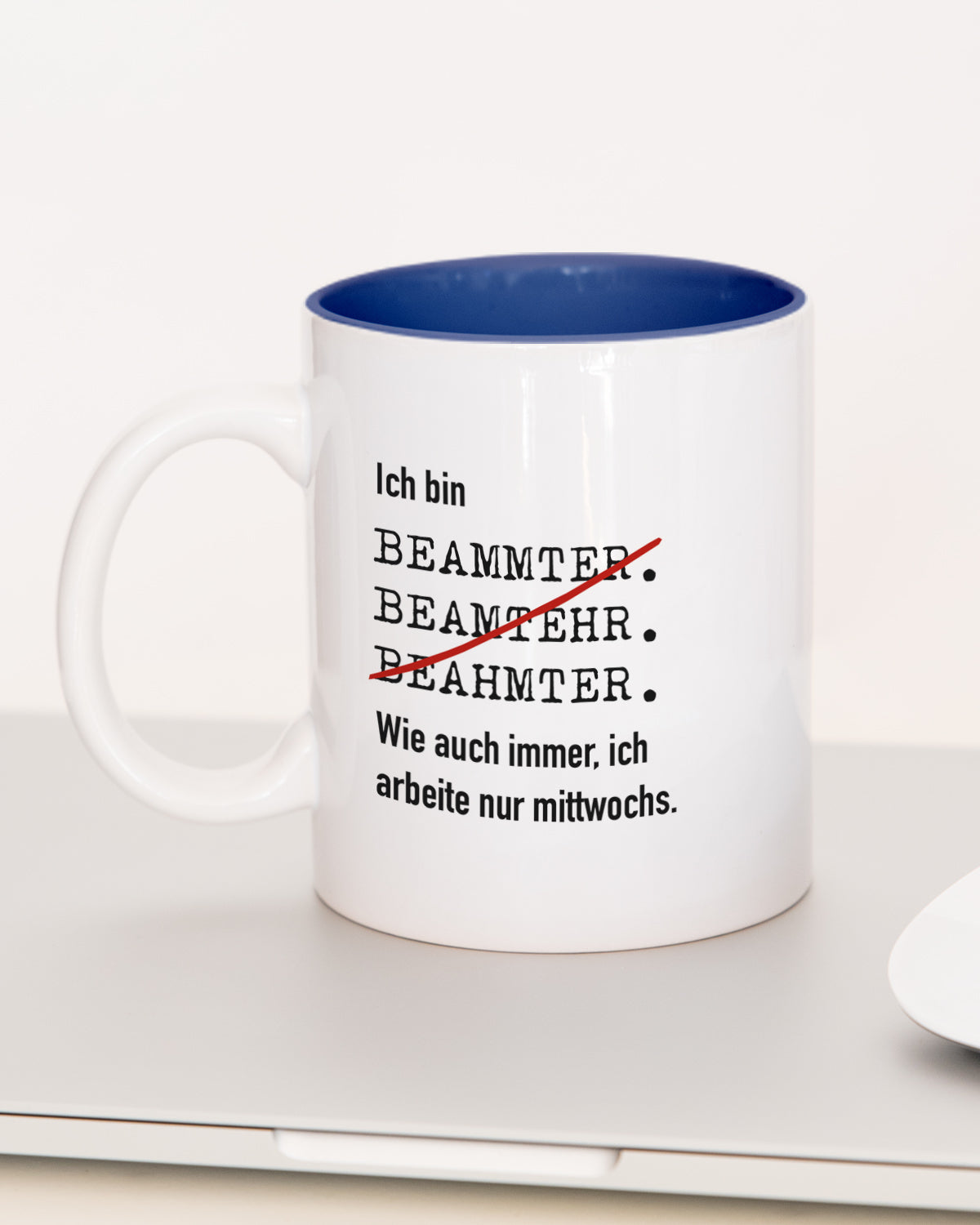 Ich bin Beamter/in - Tasse Beamter Dunkelblau Tasse Lieblingskollegen®