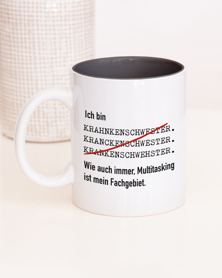 Tasse mit Spruch, Tasse mit Aufdruck, ich bin Krankenschwester, Kollegin Kollege, Mitarbeiterin Mitarbeiter, Chefin Chef, Geschenk für Kollegin oder Kollege, schwarz