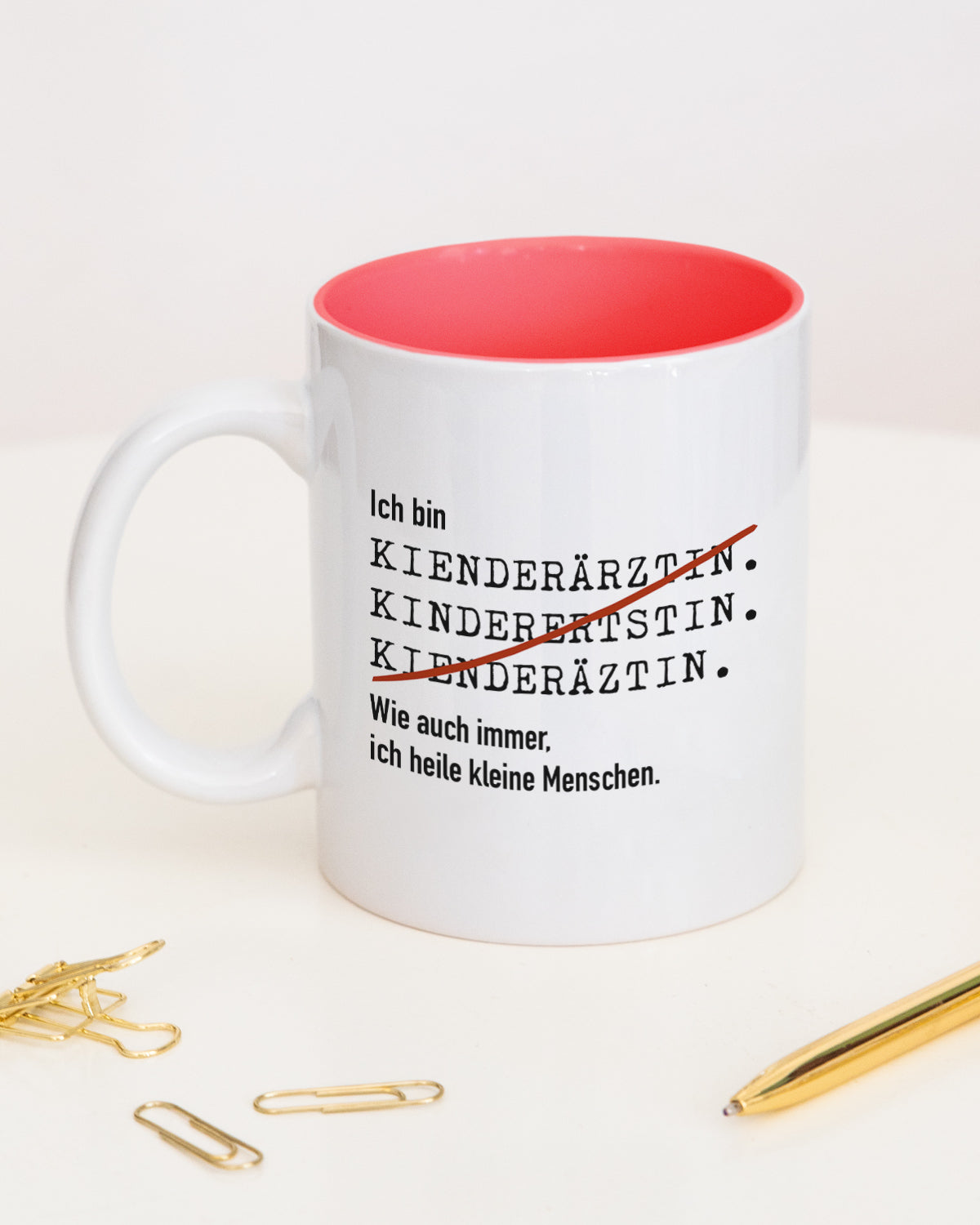 Ich bin Kinderarzt/Kinderärztin- Tasse Kinderärztin Rot Tasse Lieblingskollegen®