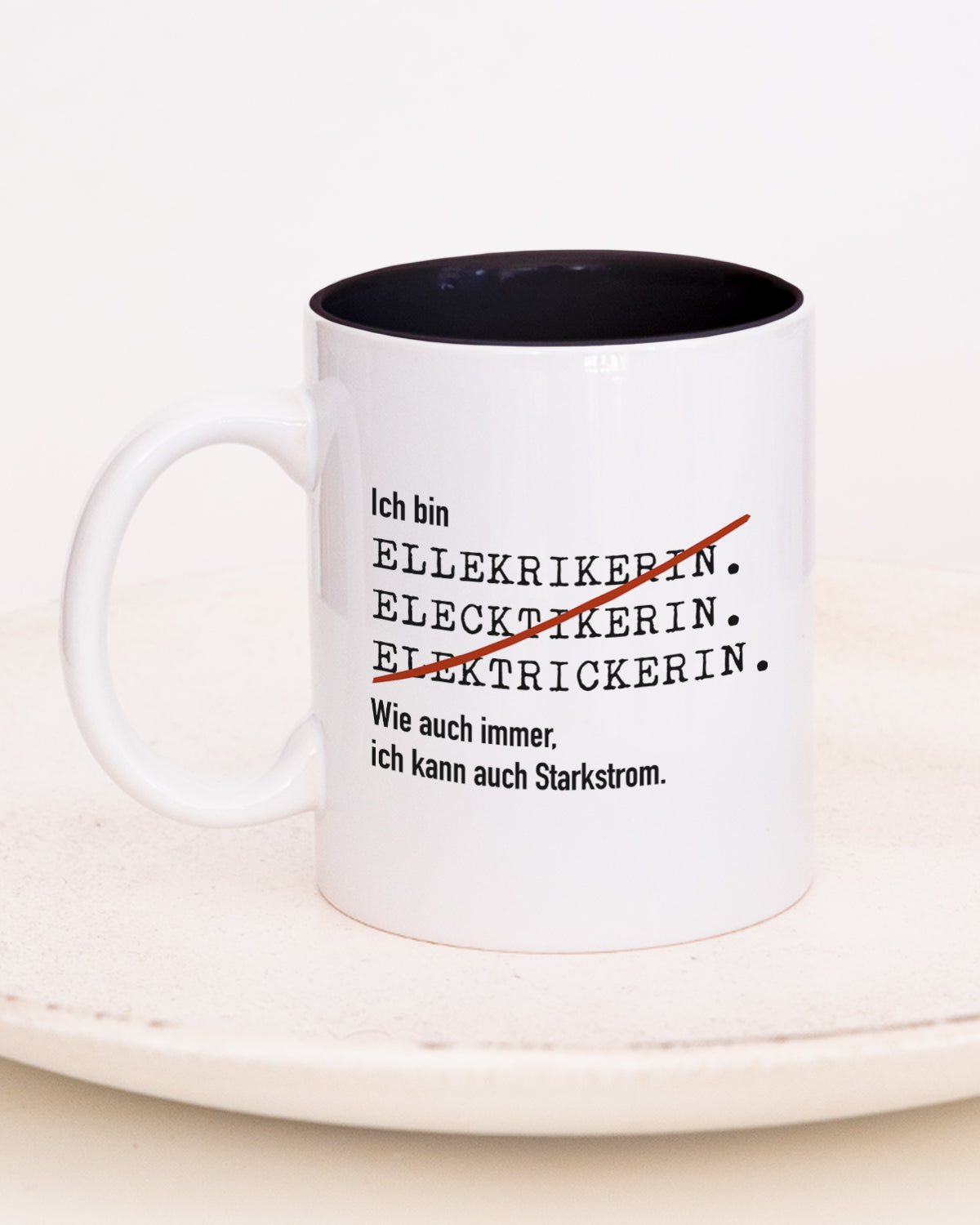 Ich bin Elektriker/in - Tasse Elektrikerin Schwarz Tasse Lieblingskollegen®