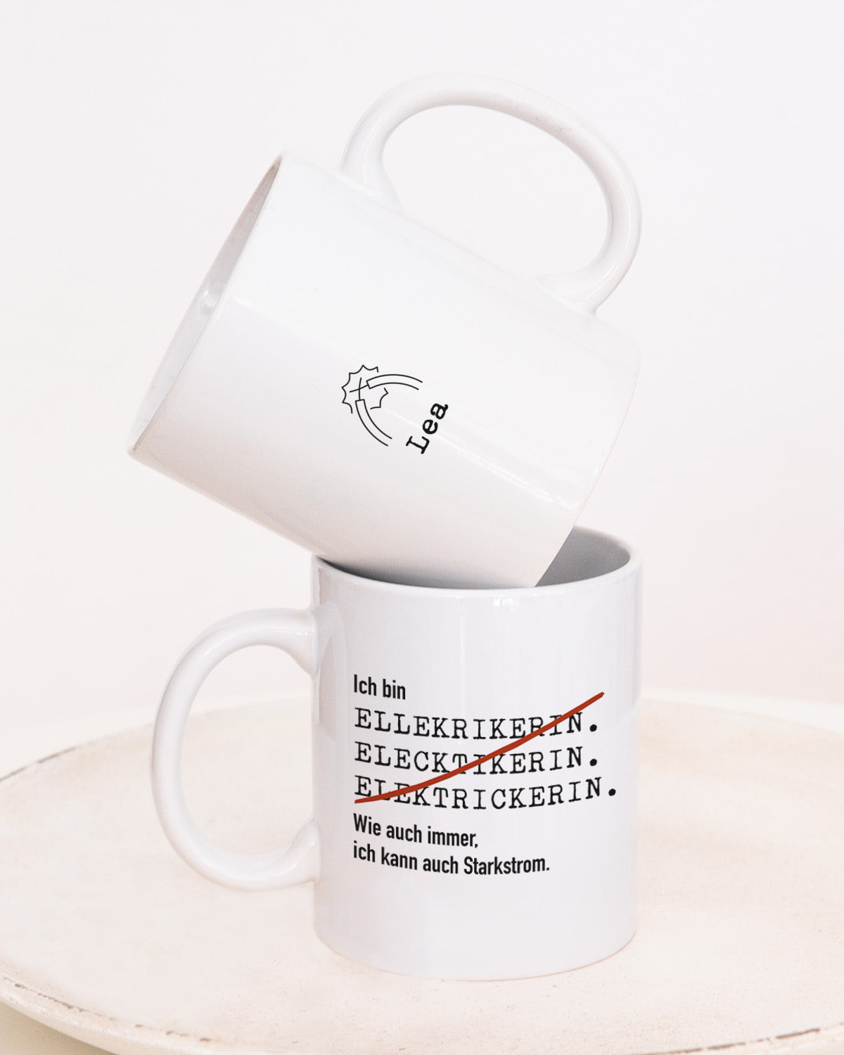 Ich bin Elektriker/in - Tasse Elektrikerin Weiß Tasse Lieblingskollegen®