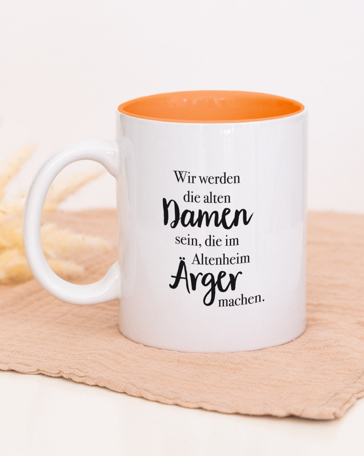 Damen im Altenheim - Tasse Orange Tasse Lieblingsmensch®