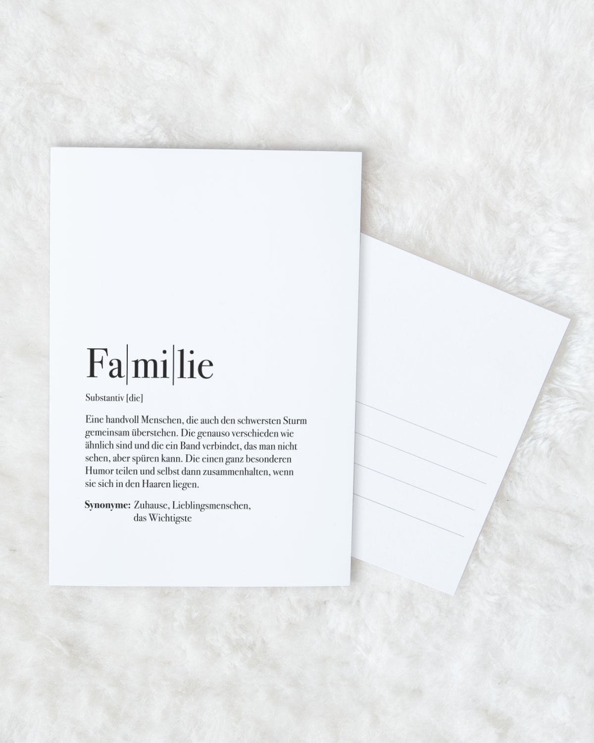 Definition Familie - Postkarte Postkarte Lieblingsmensch®