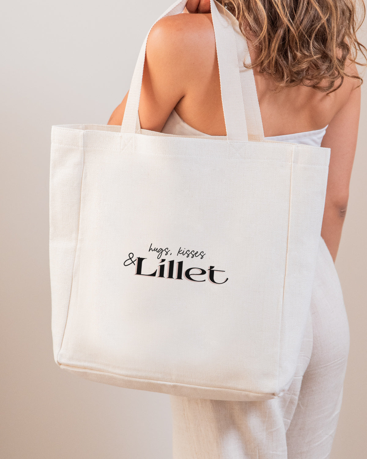Motiv: Hugs, Kisses and Lillet - VS