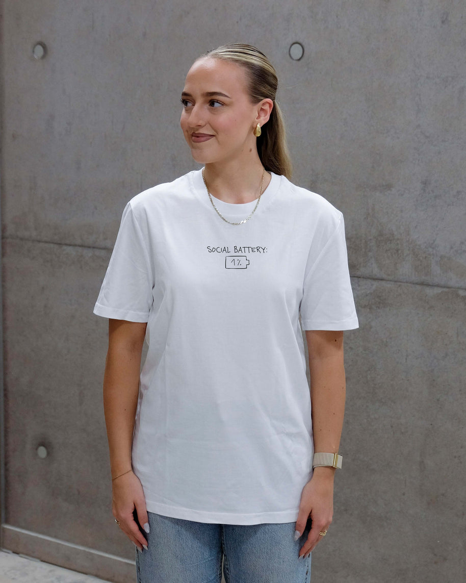 Social Battery - T-Shirt T-Shirt Brandtale