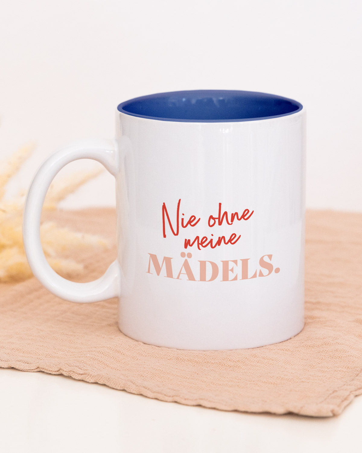 Nie ohne meine Mädels - Tasse Dunkelblau Tasse Lieblingsmensch®