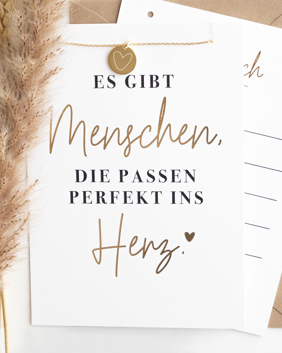Herz - Halskette Gold mit Karte Perfekt ins Herz Halskette Visual Statements®