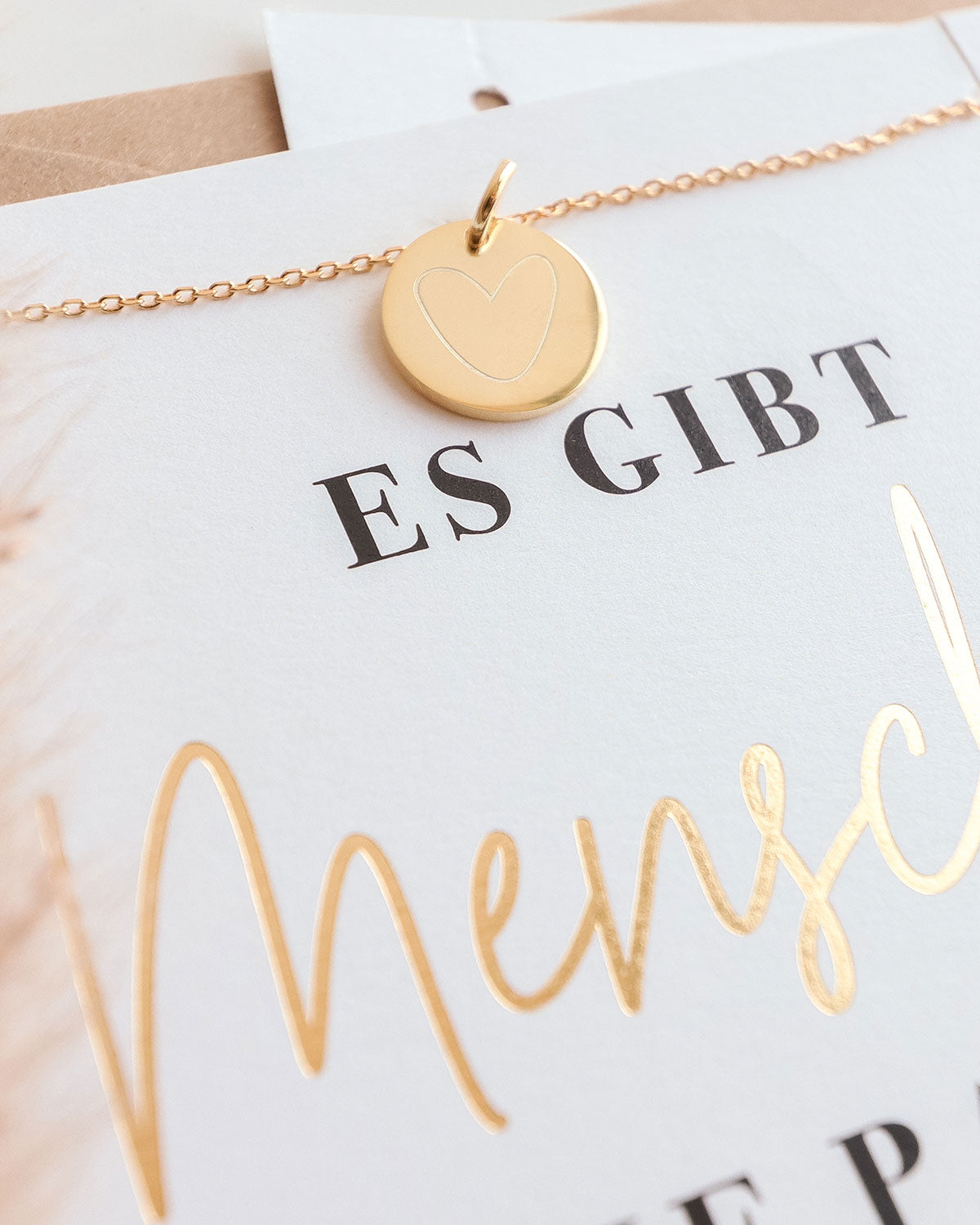 Herz - Halskette Gold mit Karte Halskette Visual Statements®