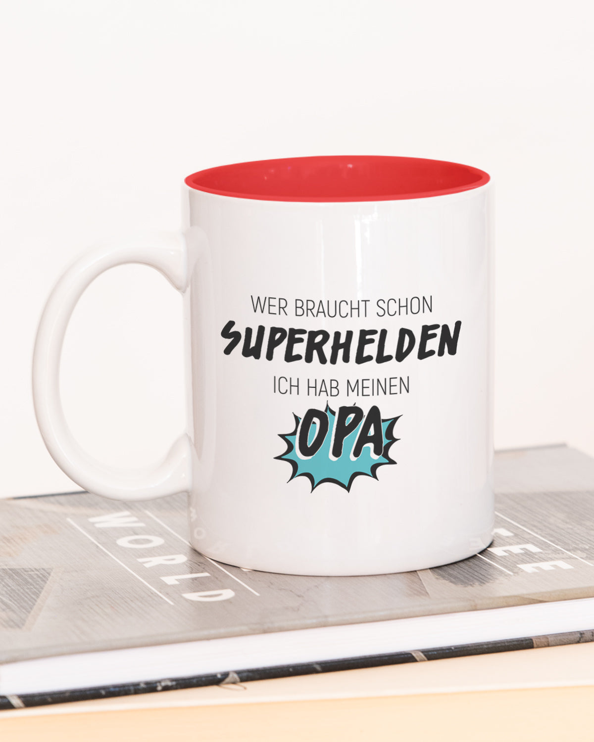 Wer braucht schon Superhelden - Tasse Rot Tasse Visual Statements®