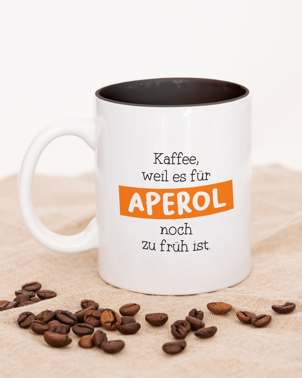 Kaffee vor Aperol - Tasse Schwarz Tasse Visual Statements®