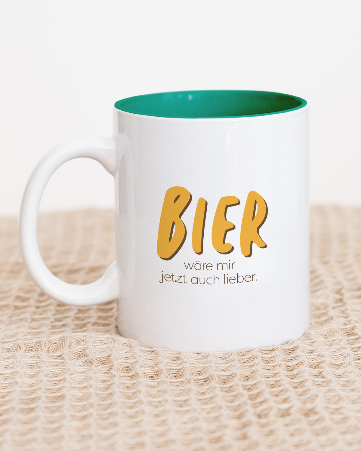 Bier wäre mir jetzt auch lieber - Tasse Dunkelgrün Tasse Visual Statements®