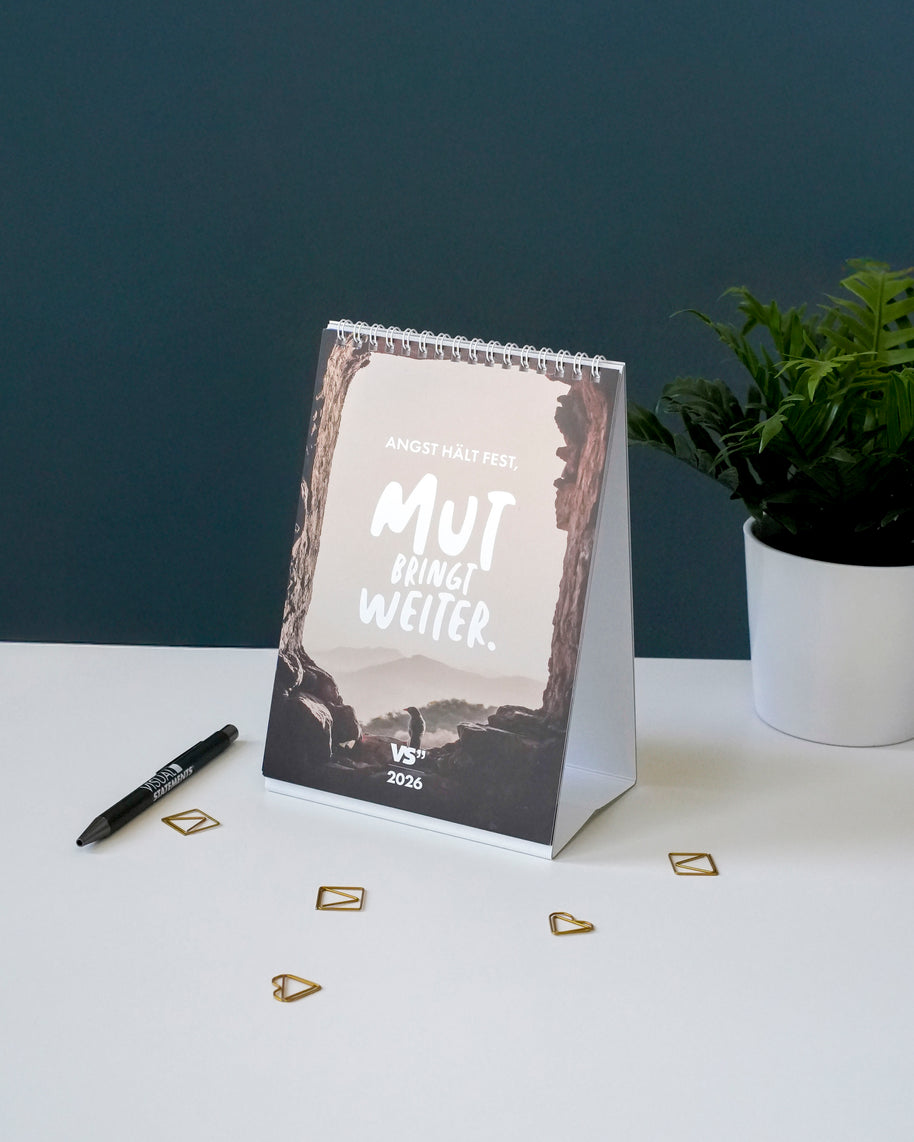 Monatstischkalender 2026 Mut bringt weiter Kalender VS