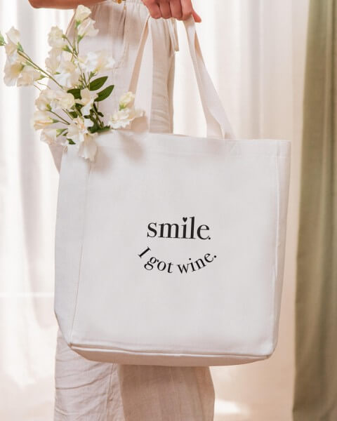 Motiv: Smile, I got wine - VS'' Stofftasche